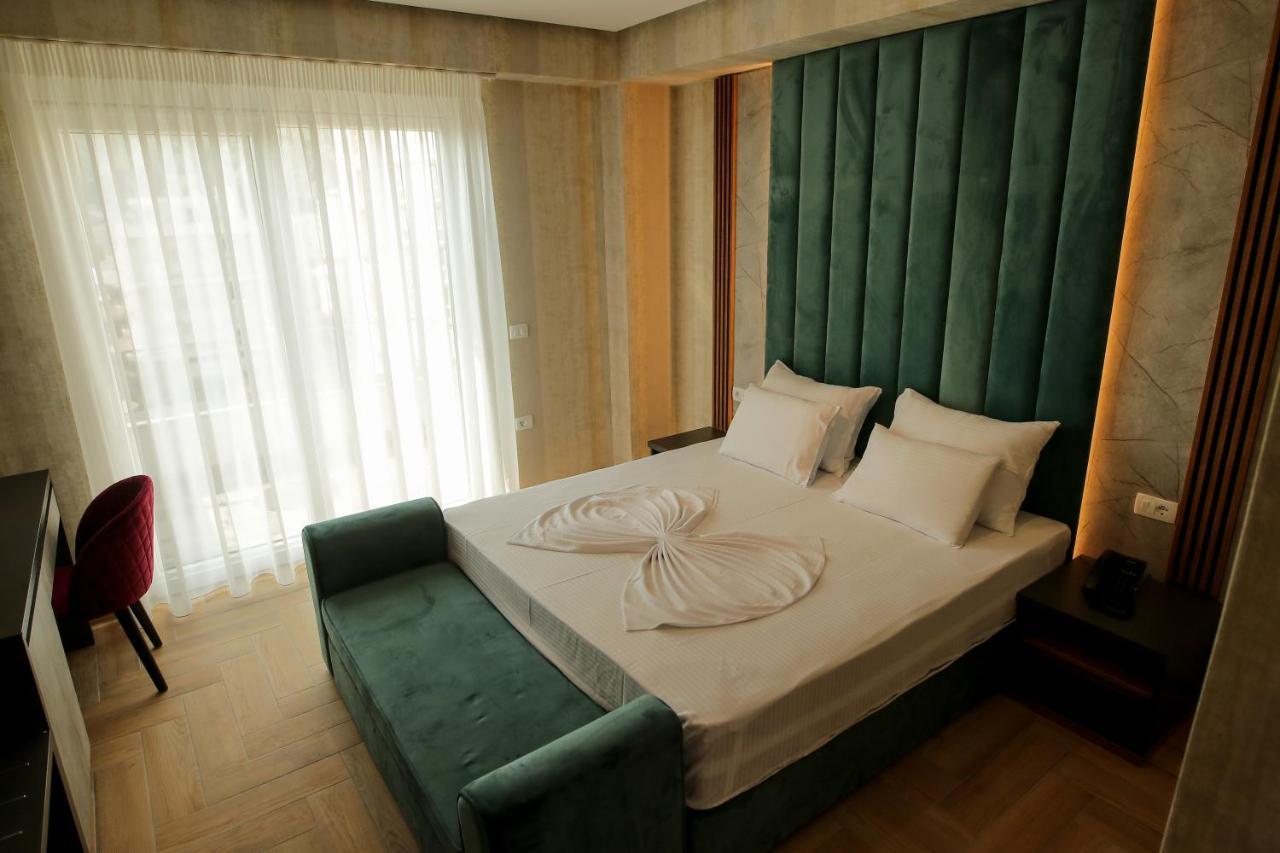Rozafa Blu Hotel Shëngjin 外观 照片