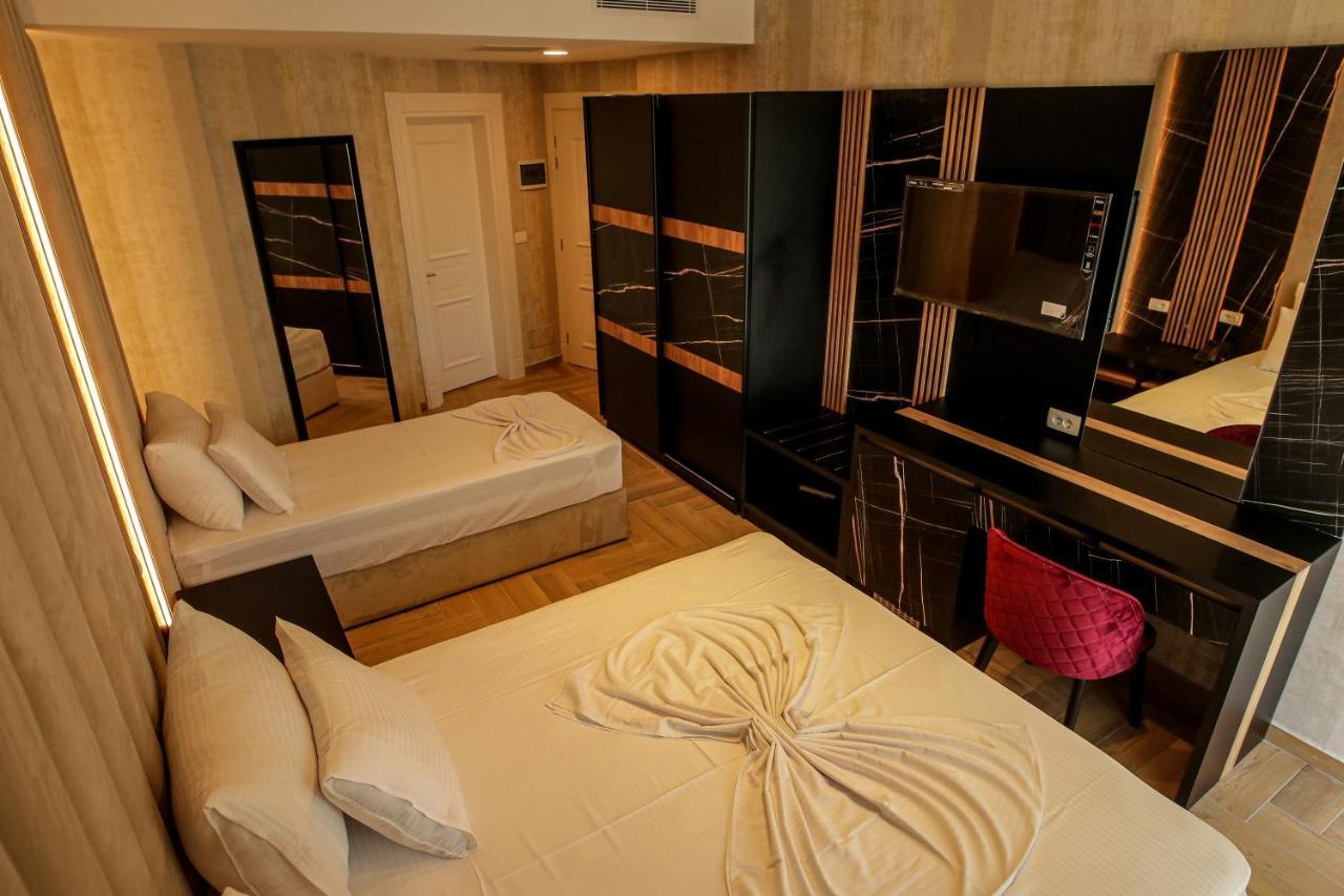 Rozafa Blu Hotel Shëngjin 外观 照片