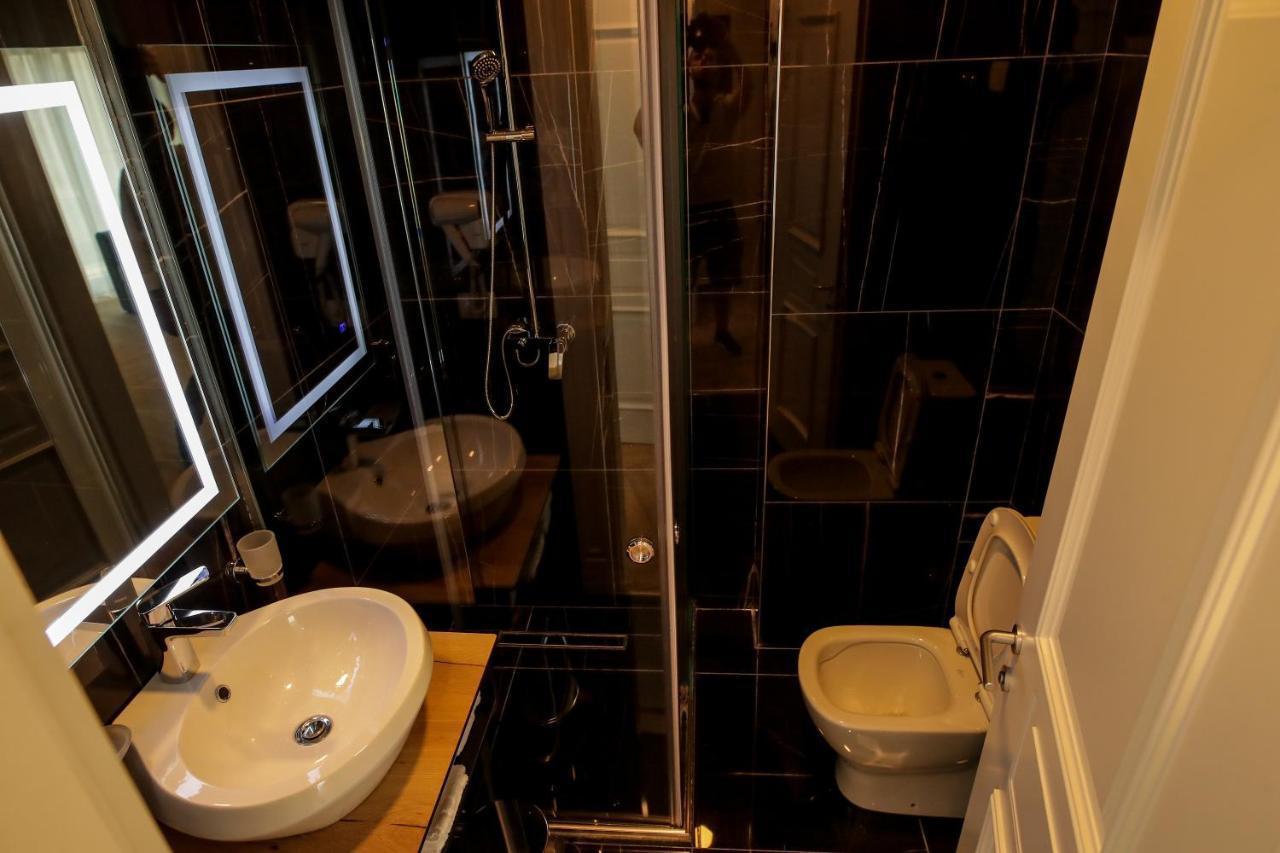 Rozafa Blu Hotel Shëngjin 外观 照片