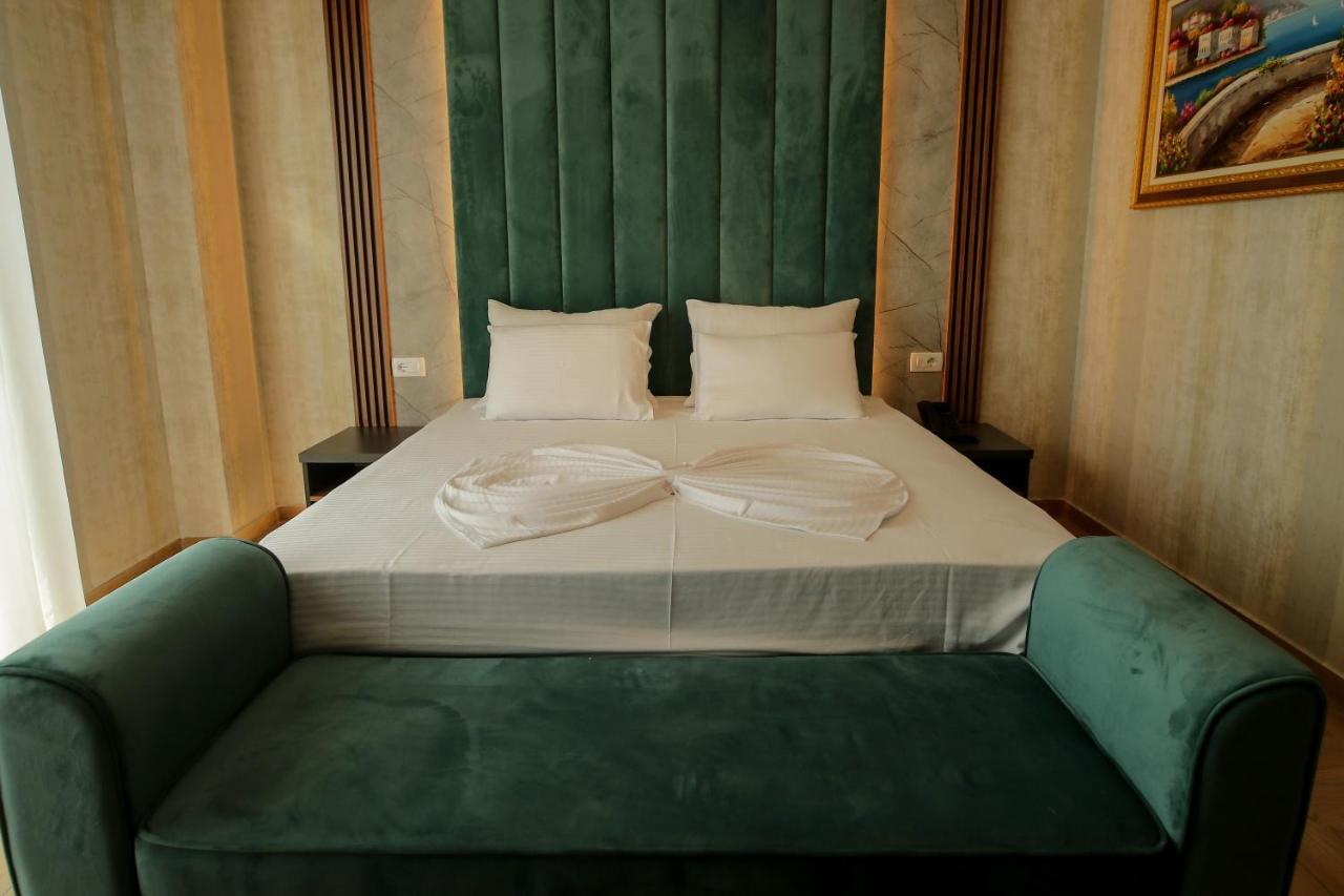 Rozafa Blu Hotel Shëngjin 外观 照片
