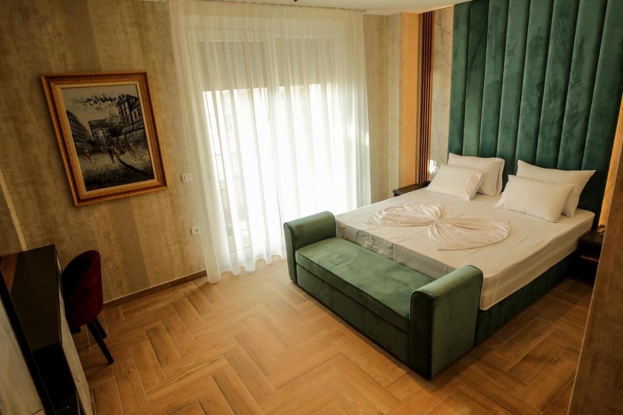 Rozafa Blu Hotel Shëngjin 外观 照片