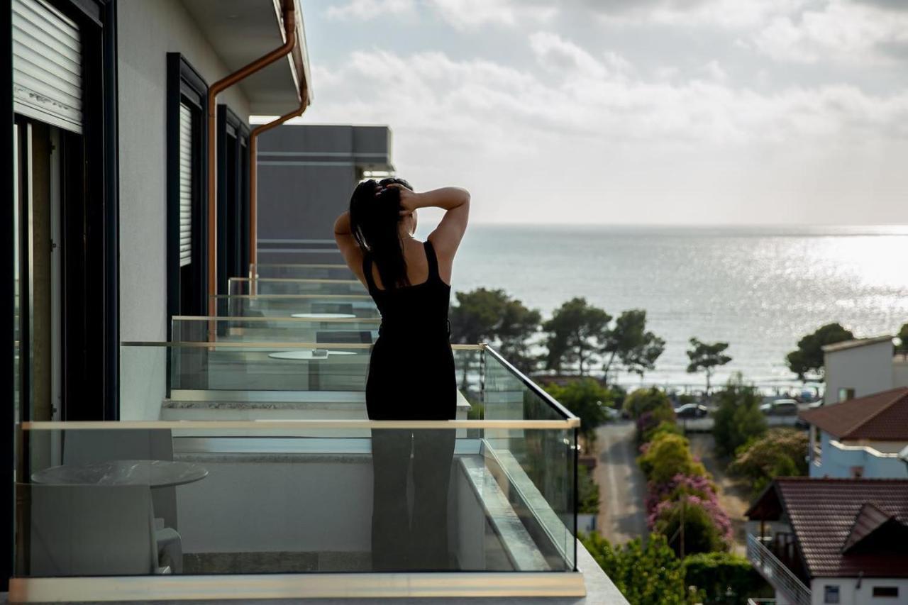 Rozafa Blu Hotel Shëngjin 外观 照片